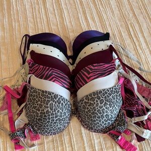 90’s Baddie PINK Bra Collection